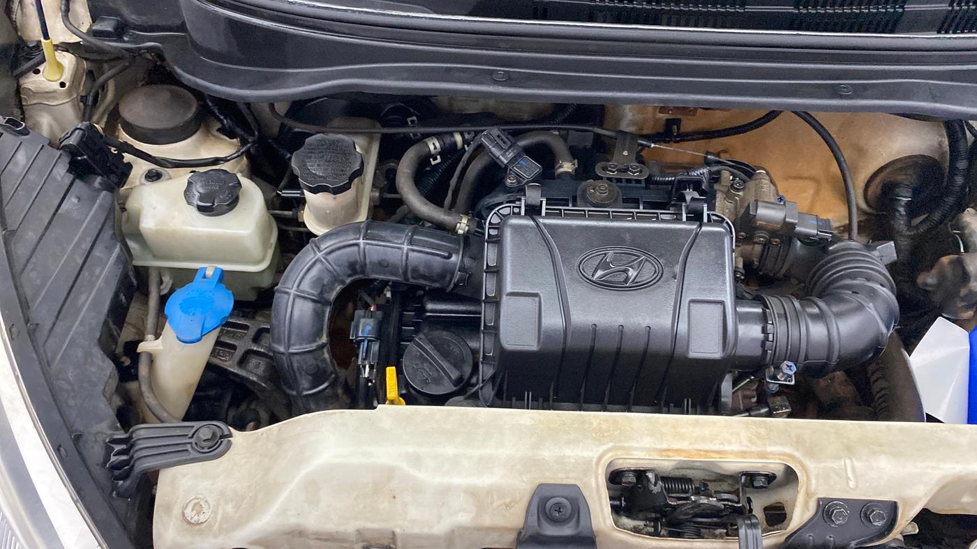 2018 Hyundai Eon ERA +, Petrol, Manual, 73,711 km, Engine View - Right