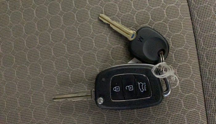 2017 Hyundai Elite i20 SPORTZ 1.2, Petrol, Manual, 95,712 km, Key Close Up