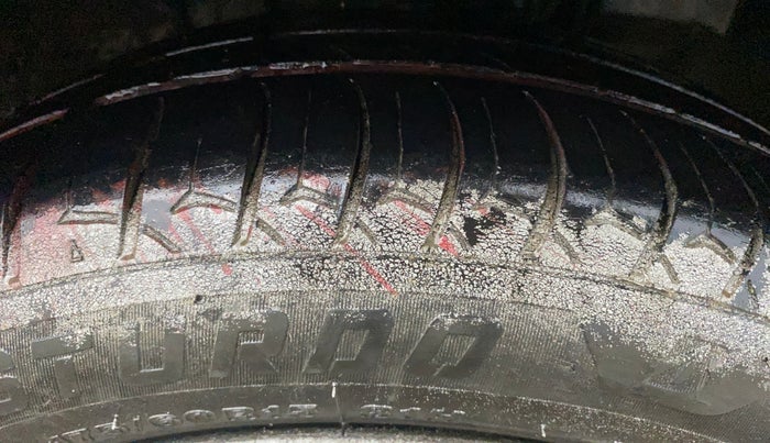 2020 Tata Tiago XZA PLUS PETROL, Petrol, Automatic, 66,067 km, Right Front Tyre Tread