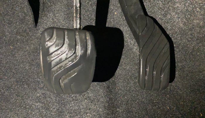 2020 Renault Kwid CLIMBER 1.0 AMT (O), Petrol, Automatic, 40,442 km, Pedals