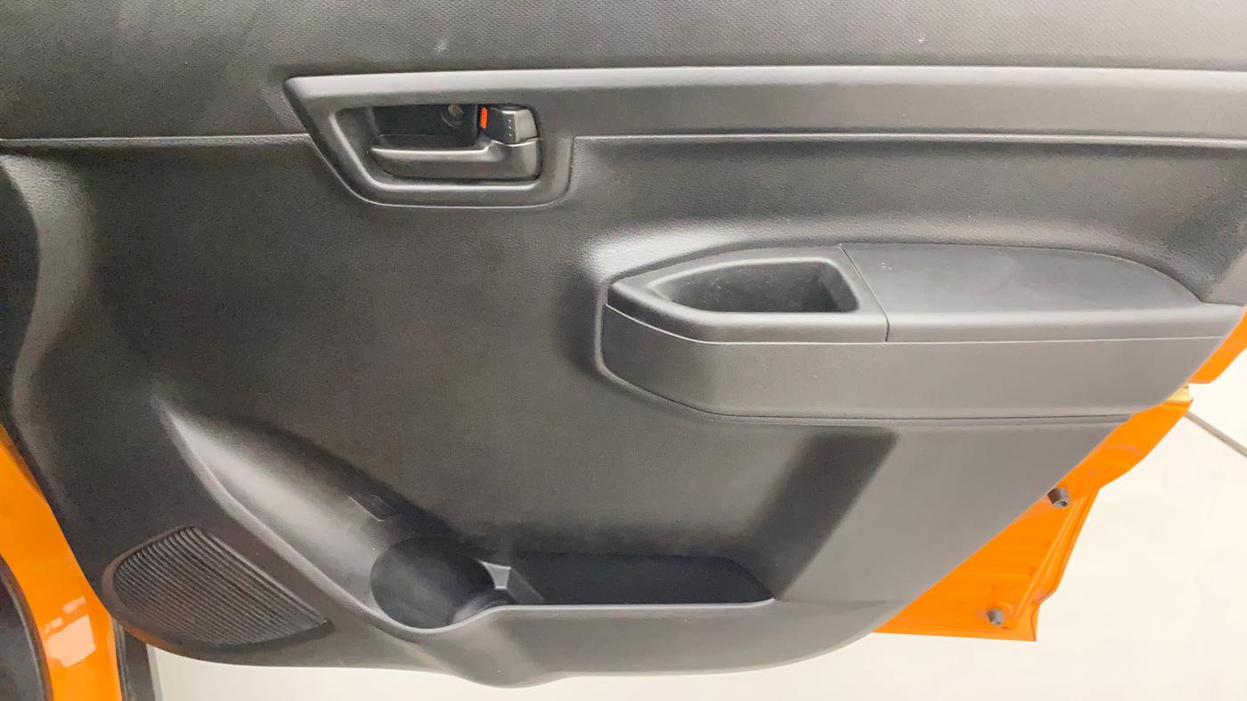 2020 Maruti S PRESSO VXI AMT, Petrol, Automatic, 51,995 km, Driver Side Door Panels Control