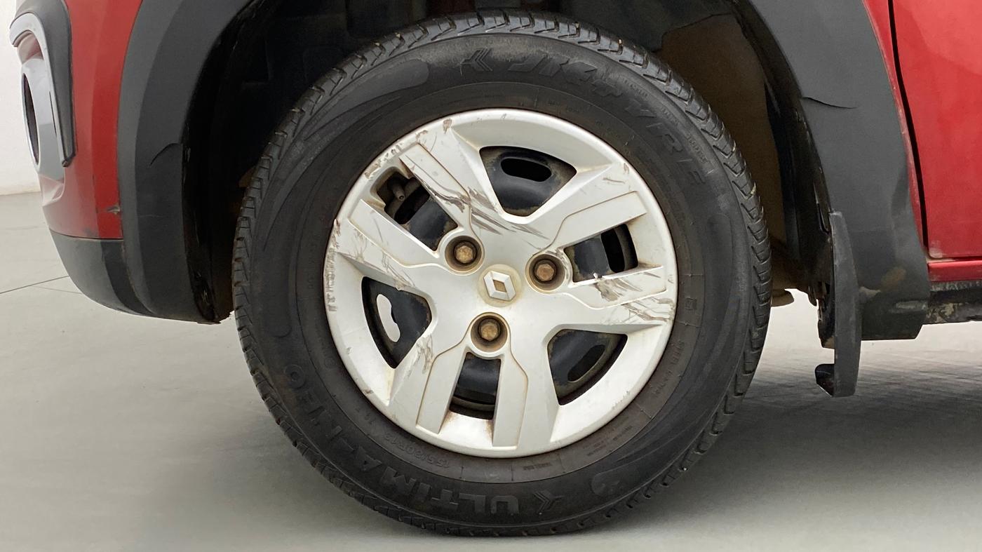 2016 Renault Kwid 1.0 RXT Opt AT, Petrol, Automatic, 52,180 km, Left Front Wheel