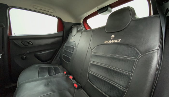 2016 Renault Kwid 1.0 RXT Opt AT, Petrol, Automatic, 52,180 km, Right Side Rear Door Cabin