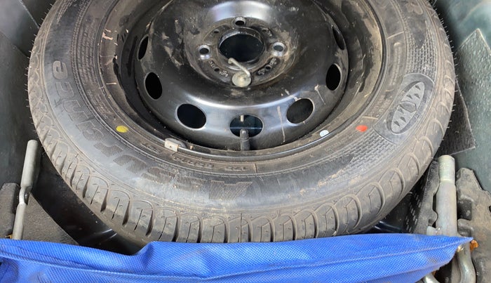 2019 Tata TIGOR XZ PLUS PETROL, CNG, Manual, 1,24,814 km, Spare Tyre