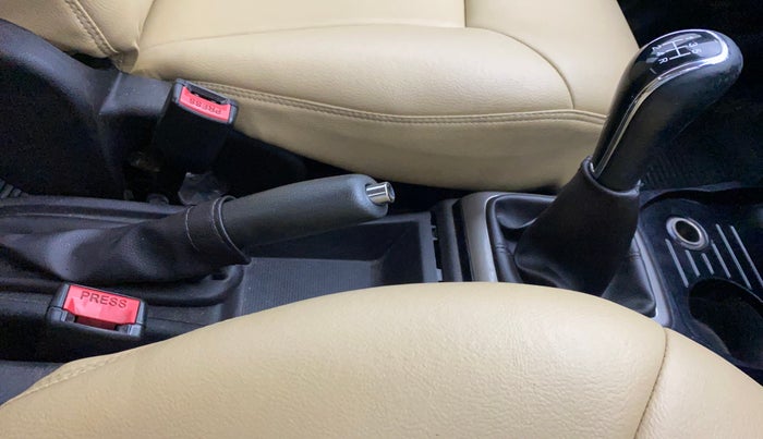 2015 Tata Bolt XMS QUADRAJET, Diesel, Manual, 91,184 km, Gear Lever