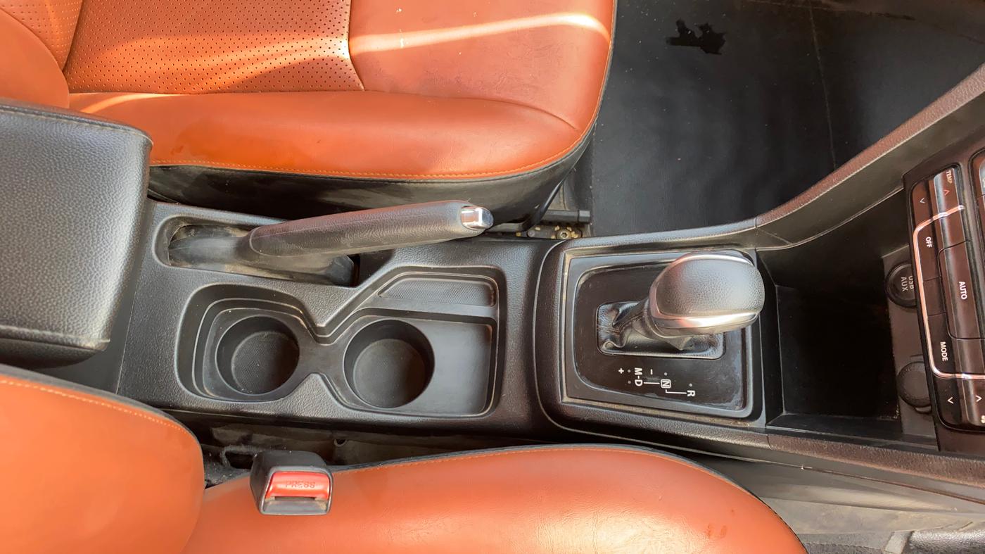 2018 Maruti Vitara Brezza ZDI PLUS AMT, Diesel, Automatic, 1,01,558 km, Gear Lever