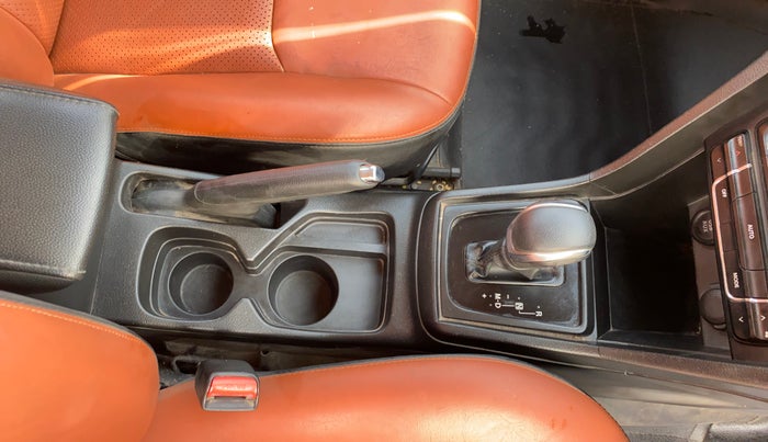 2018 Maruti Vitara Brezza ZDI PLUS AMT, Diesel, Automatic, 1,01,558 km, Gear Lever