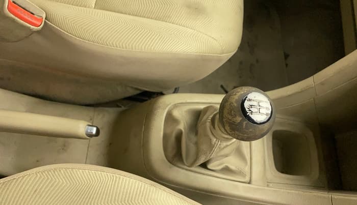 2016 Maruti Ertiga VXI CNG, CNG, Manual, 89,844 km, Gear Lever
