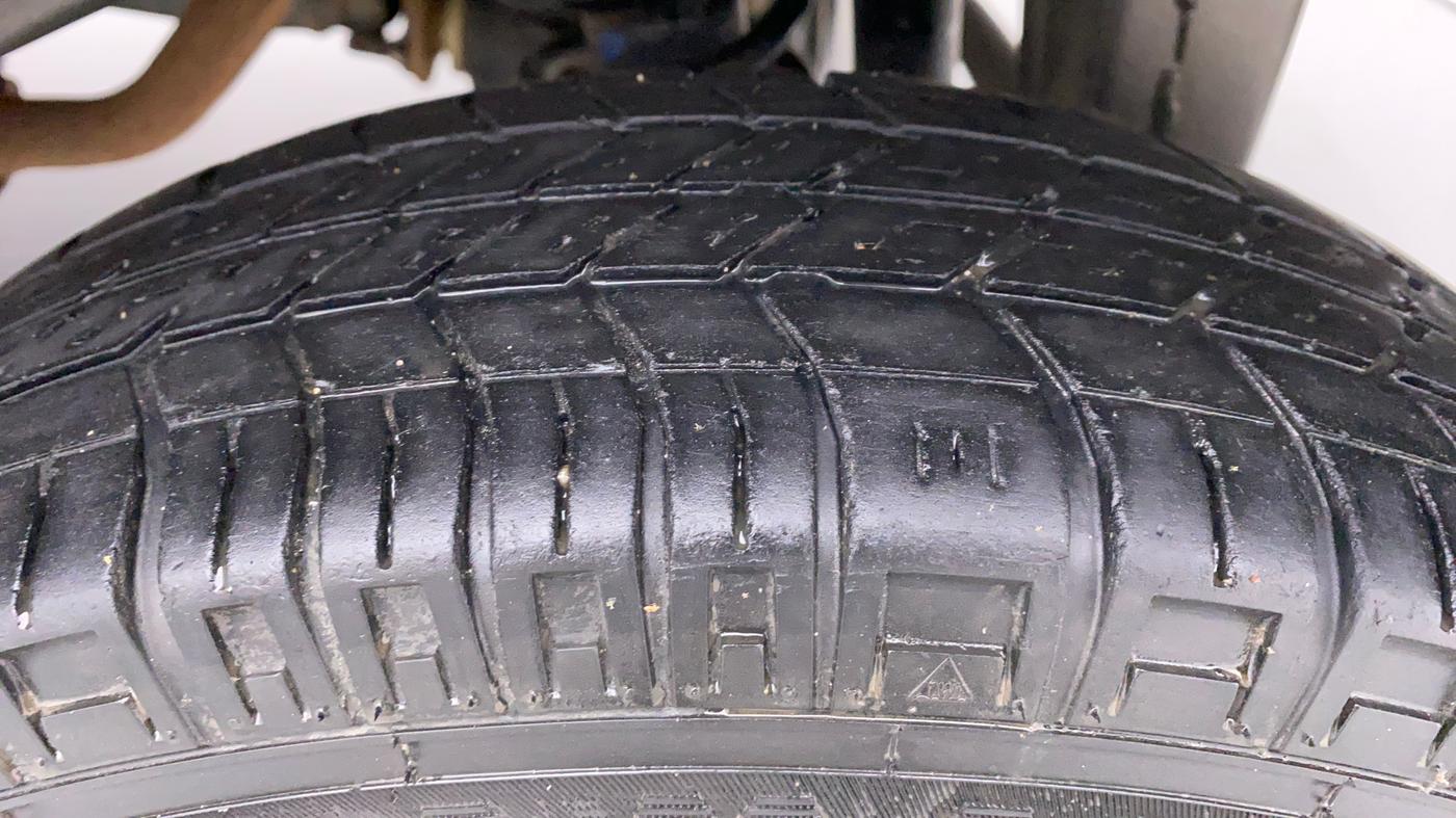 2021 Maruti Eeco 5 STR WITH AC PLUSHTR, Petrol, Manual, 24,079 km, Right Rear Tyre Tread