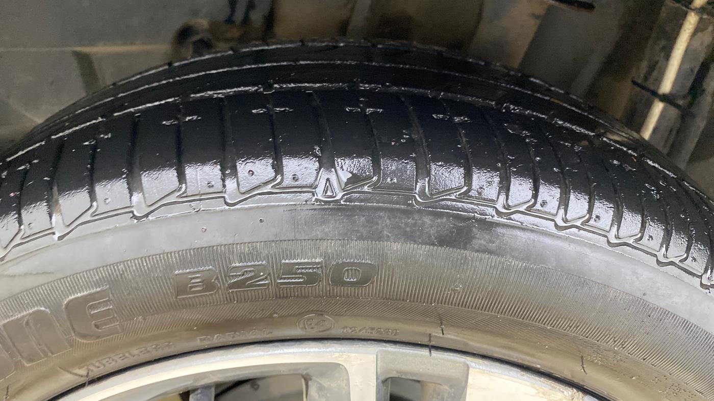 2022 Tata TIGOR XZ PLUS CNG, CNG, Manual, 56,201 km, Left Rear Tyre Tread