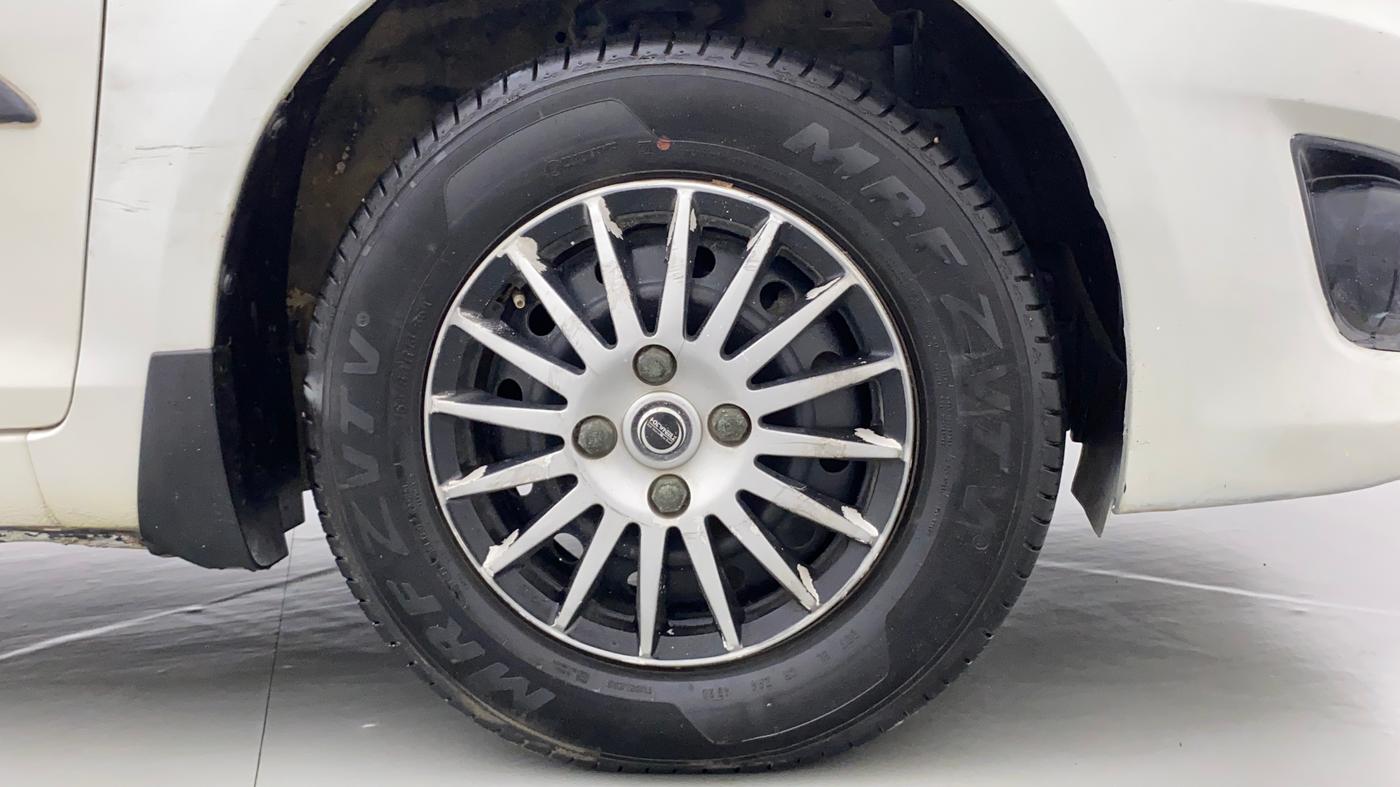 2012 Maruti Swift Dzire VXI, Petrol, Manual, 22,947 km, Right Front Wheel