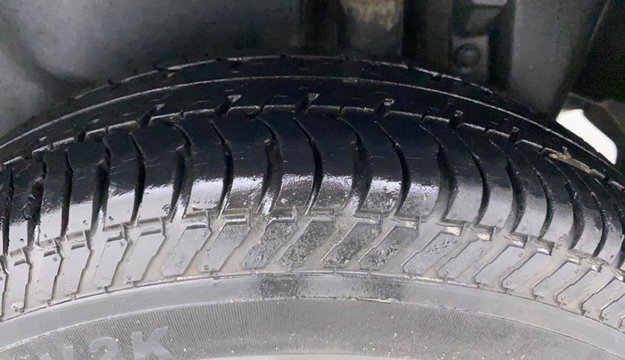 2012 Maruti Swift Dzire VXI, Petrol, Manual, 22,947 km, Left Rear Tyre Tread