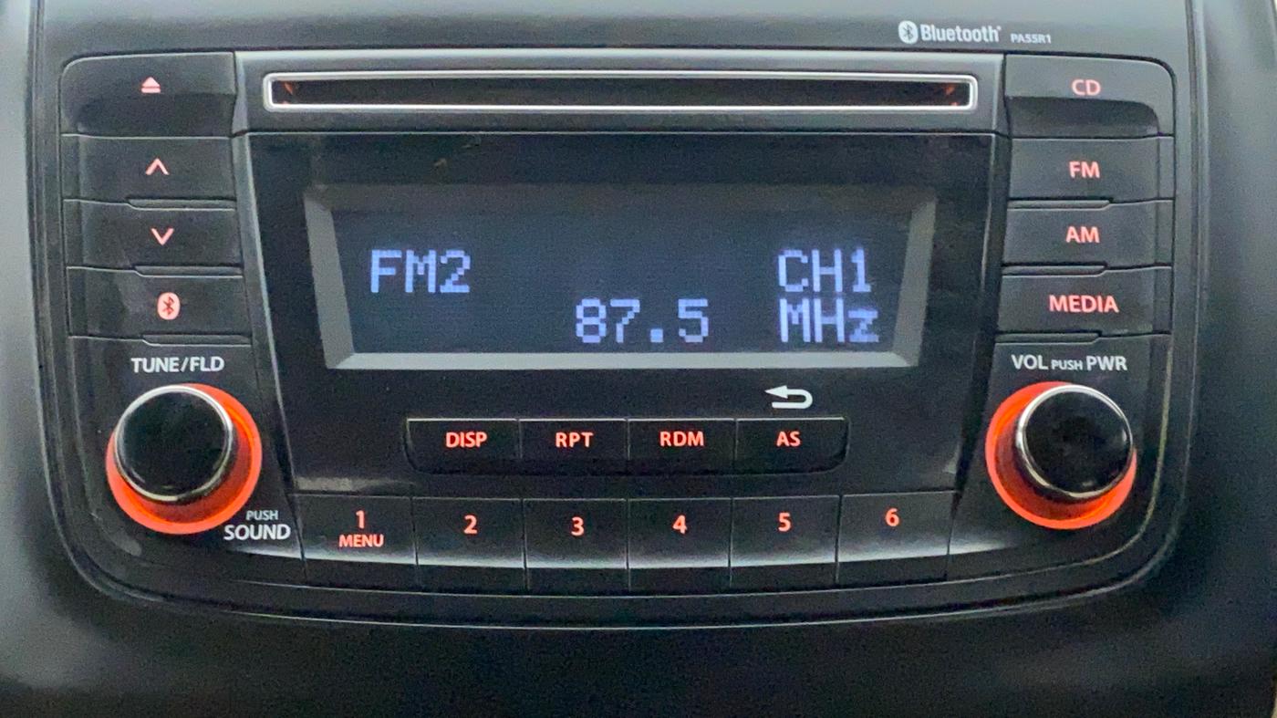2018 Maruti Dzire VDI, Diesel, Manual, 31,892 km, Infotainment System