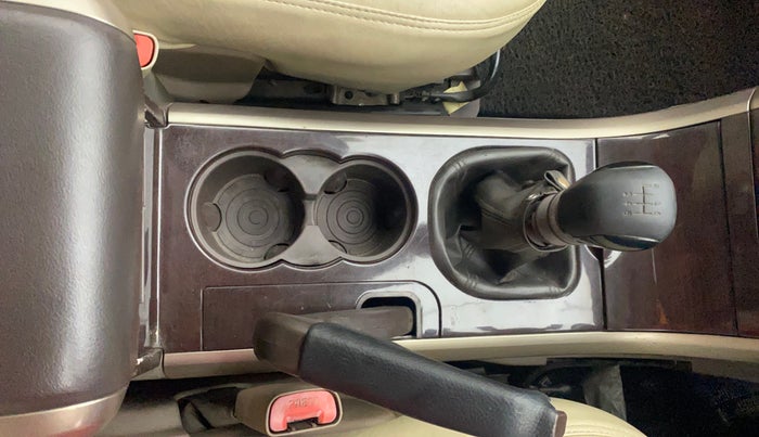 2013 Mahindra XUV500 W8, Diesel, Manual, 97,655 km, Gear Lever