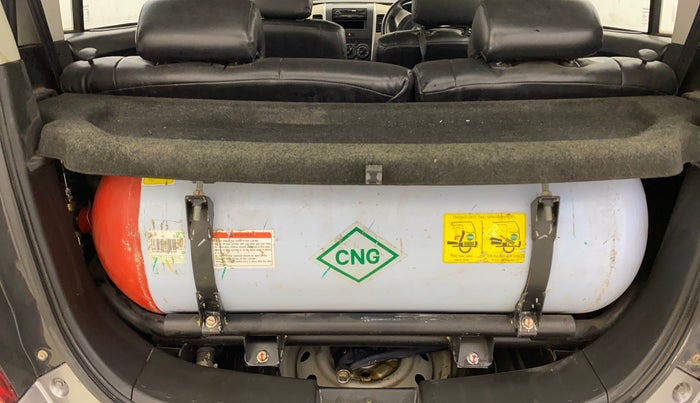 2018 Maruti Wagon R 1.0 LXI CNG, CNG, Manual, 62,534 km, Boot Inside