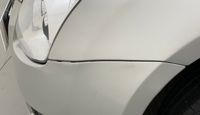 2011 Maruti Swift VXI, Petrol, Manual, 1,08,324 km, Front bumper - Minor damage