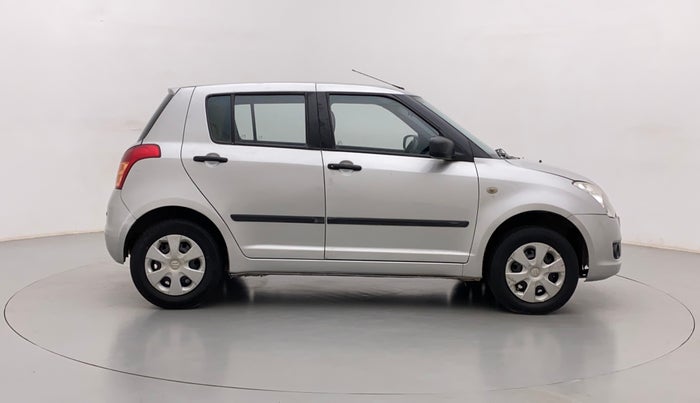 2011 Maruti Swift VXI, Petrol, Manual, 1,08,324 km, Right Side View