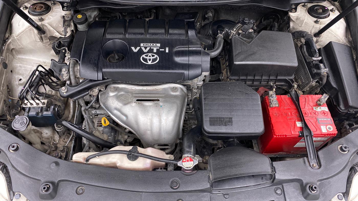 2012 Toyota Camry 2.5 AT, Petrol, Automatic, 1,50,439 km, Open Bonet