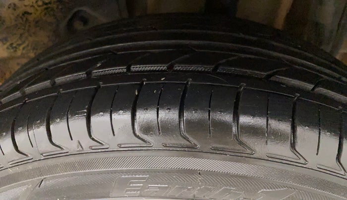 2017 Tata Tiago XZ PETROL, Petrol, Manual, 58,456 km, Left Rear Tyre Tread