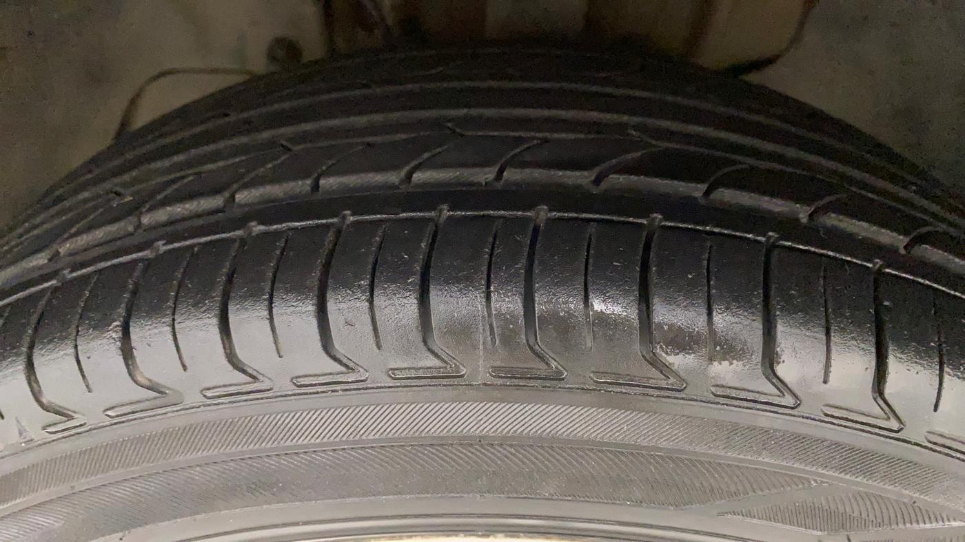 2017 Tata Tiago XZ PETROL, Petrol, Manual, 58,456 km, Left Front Tyre Tread