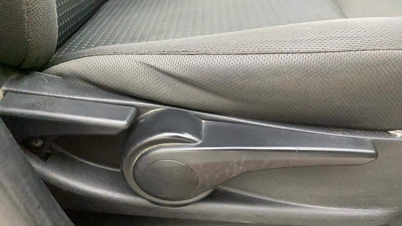 2017 Tata Tiago XZ PETROL, Petrol, Manual, 58,456 km, Driver Side Adjustment Panel
