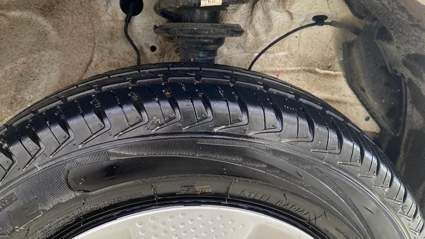 2025 Maruti Alto K10 VXi Plus (O) AGS, Petrol, Automatic, 1,835 km, Right Front Tyre Tread