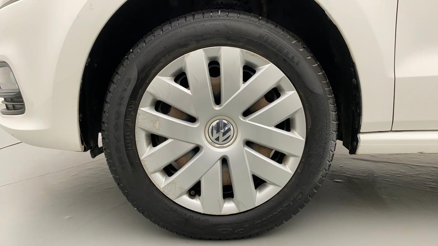 2015 Volkswagen Polo COMFORTLINE 1.2L PETROL, Petrol, Manual, 64,487 km, Left Front Wheel