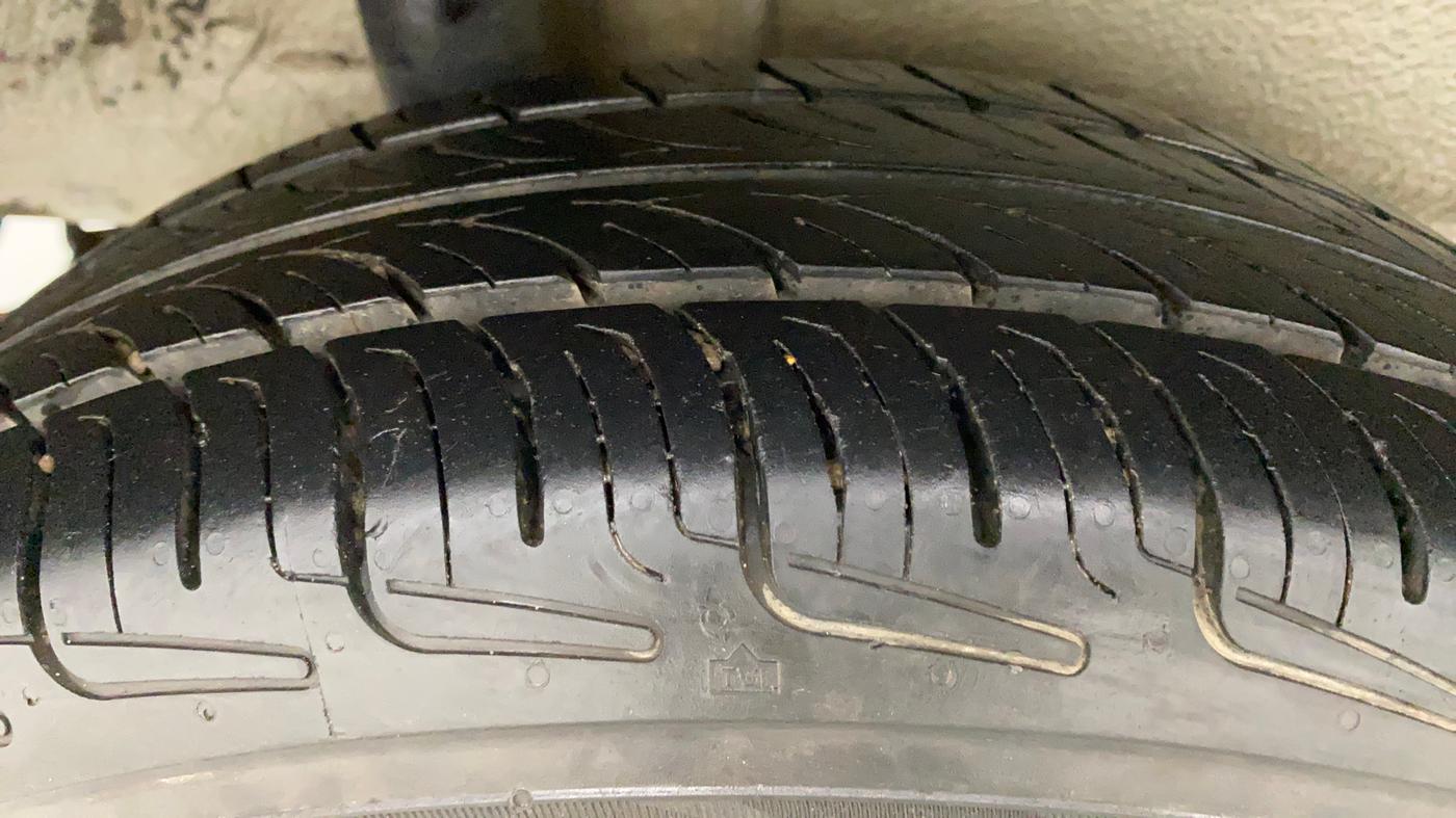 2019 Maruti New Wagon-R VXI (O) 1.0, Petrol, Manual, 74,047 km, Right Rear Tyre Tread