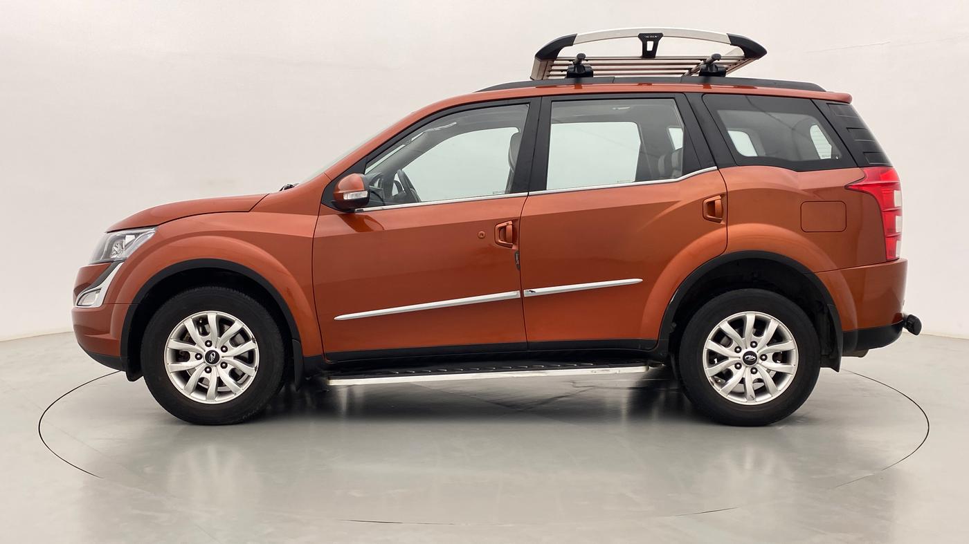 2017 Mahindra XUV500 W10, Diesel, Manual, 50,079 km, Left Side