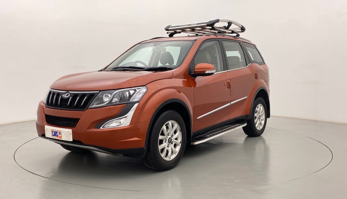 2017 Mahindra XUV500 W10, Diesel, Manual, 50,079 km, Left Front Diagonal