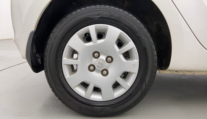 2012 Hyundai i20 MAGNA O 1.2, Petrol, Manual, 30,201 km, Right Rear Wheel