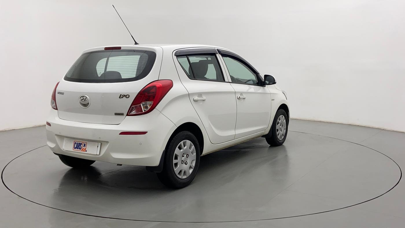 2012 Hyundai i20 MAGNA O 1.2, Petrol, Manual, 30,201 km, Right Back Diagonal