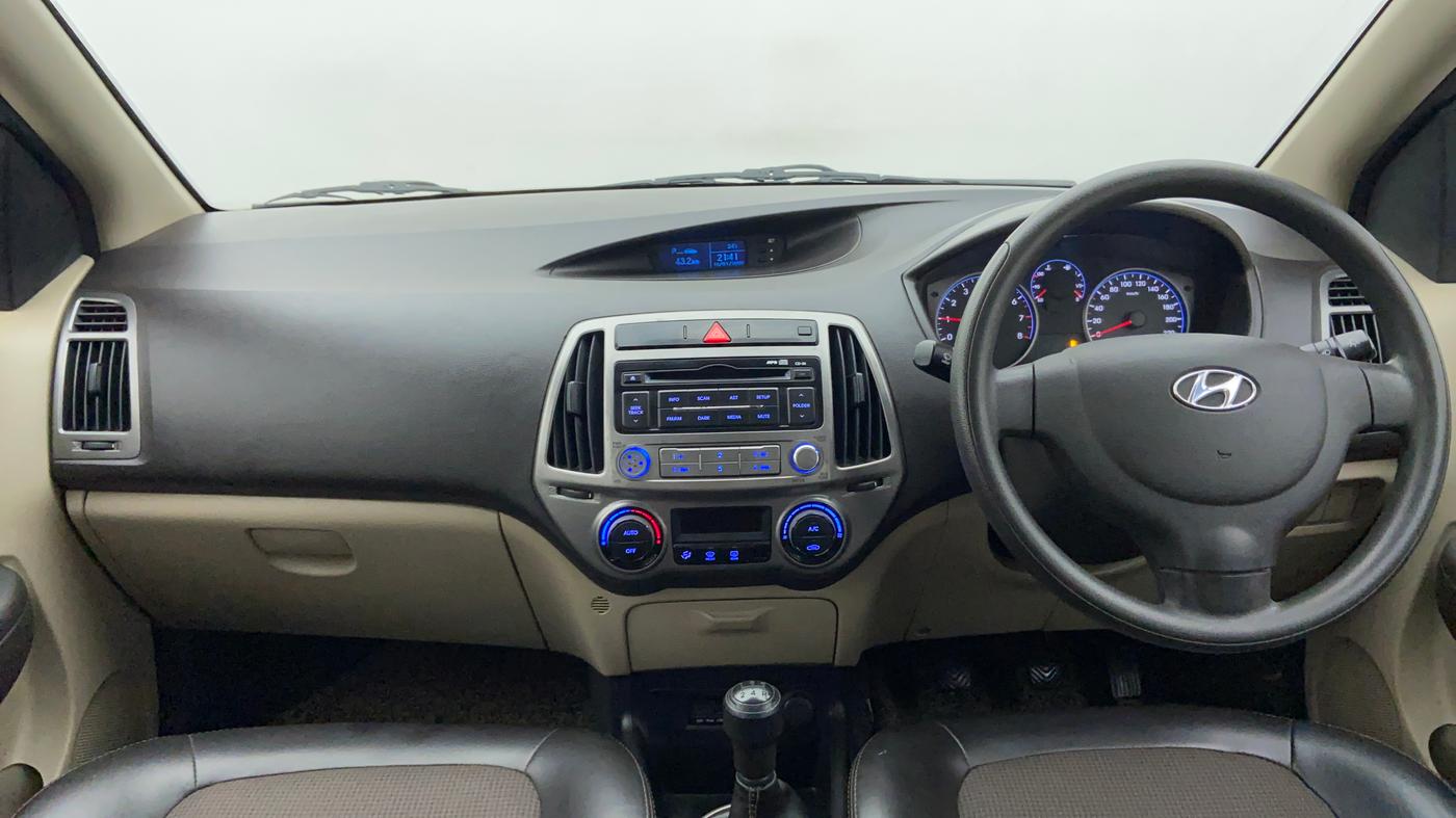 2012 Hyundai i20 MAGNA O 1.2, Petrol, Manual, 30,201 km, Dashboard