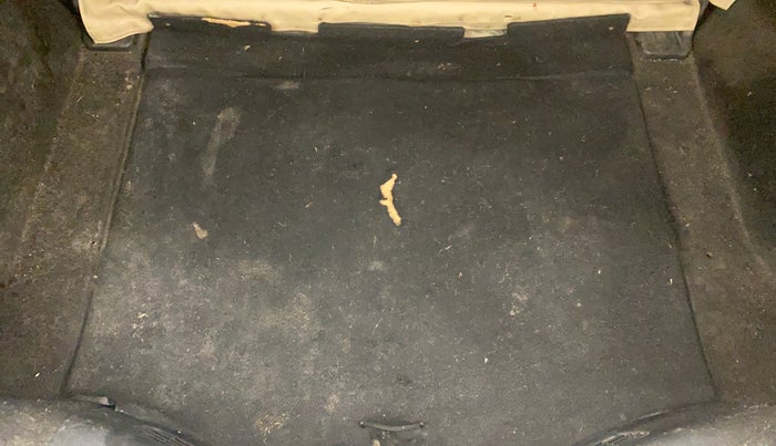 2016 Honda Jazz 1.2L I-VTEC V, Petrol, Manual, 1,05,957 km, Boot Inside