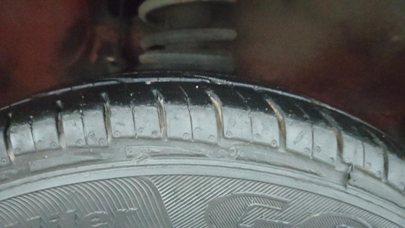 2013 Maruti Alto 800 VXI, Petrol, Manual, 74,603 km, Right Front Tyre Tread