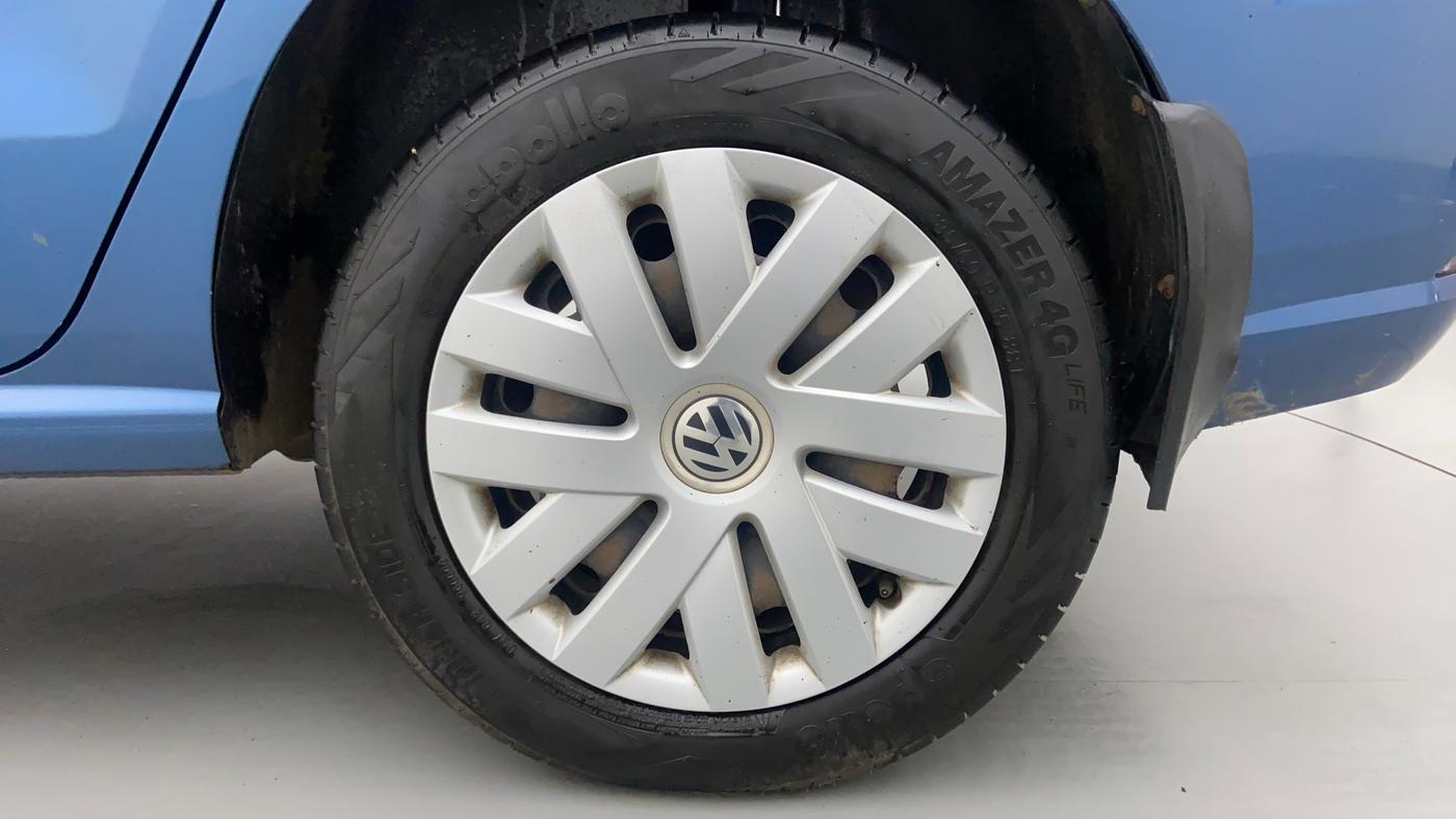 2016 Volkswagen Ameo COMFORTLINE 1.5, Diesel, Manual, 94,132 km, Left Rear Wheel