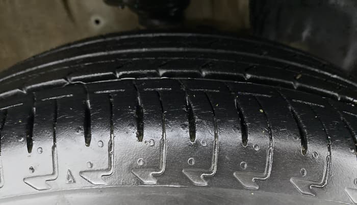 2019 Maruti IGNIS ZETA 1.2, Petrol, Manual, 15,318 km, Right Front Tyre Tread