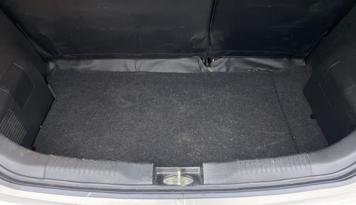 2019 Maruti IGNIS ZETA 1.2, Petrol, Manual, 15,318 km, Boot Inside