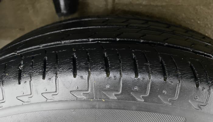 2019 Maruti IGNIS ZETA 1.2, Petrol, Manual, 15,318 km, Right Rear Tyre Tread
