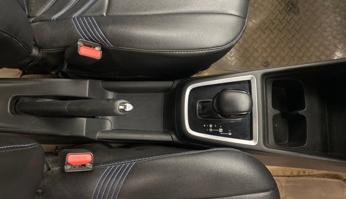 2019 Maruti Swift ZXI AMT, Petrol, Automatic, 34,343 km, Gear Lever