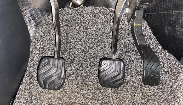 2023 Nissan MAGNITE XV TURBO KURO EDITION, Petrol, Manual, 66,044 km, Pedals