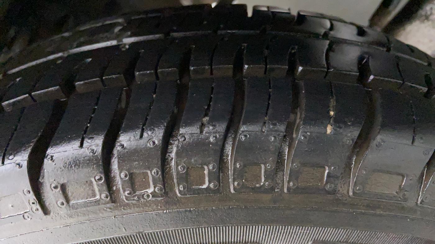 2016 Maruti Alto 800 VXI, Petrol, Manual, 16,323 km, Left Rear Tyre Tread