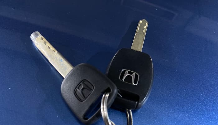 2013 Honda Amaze 1.2L I-VTEC S, Petrol, Manual, 20,087 km, Key Close Up