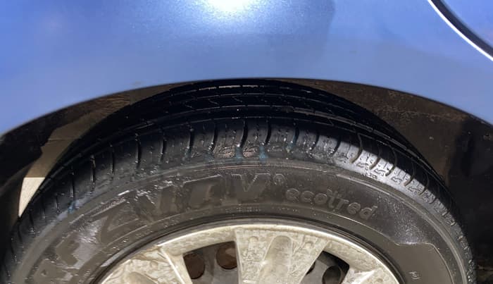 2013 Honda Amaze 1.2L I-VTEC S, Petrol, Manual, 20,087 km, Right Rear Tyre Tread