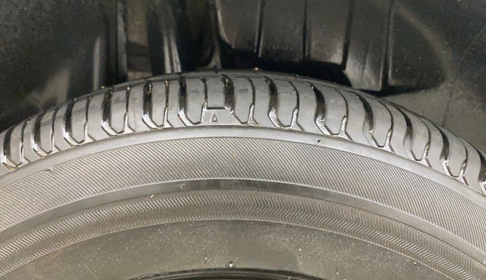 2019 Maruti Swift VXI, Petrol, Manual, 78,389 km, Right Rear Tyre Tread