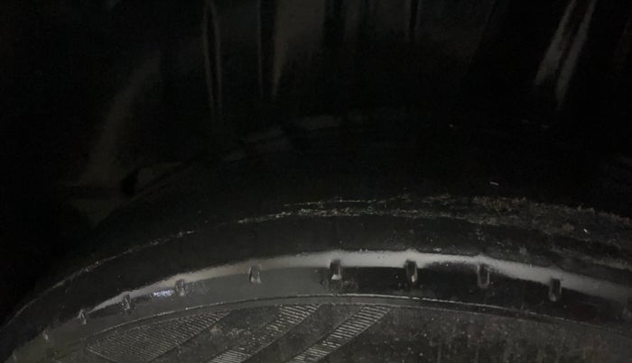 2022 Toyota Glanza G, Petrol, Manual, 40,969 km, Left Rear Tyre Tread