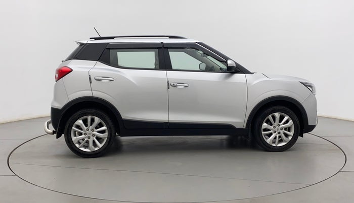 2021 Mahindra XUV300 W8 1.5 DIESEL, Diesel, Manual, 27,992 km, Right Side View