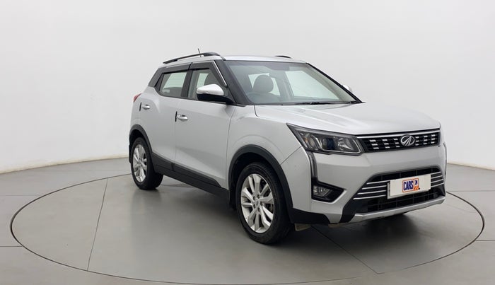 2021 Mahindra XUV300 W8 1.5 DIESEL, Diesel, Manual, 27,992 km, Right Front Diagonal