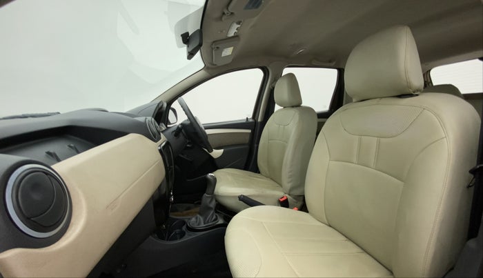 2013 Renault Duster 85 PS RXL DIESEL (OPT), Diesel, Manual, 83,708 km, Right Side Front Door Cabin
