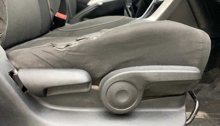 2017 Maruti S Cross ZETA 1.3, Diesel, Manual, 85,108 km, Driver Side Adjustment Panel